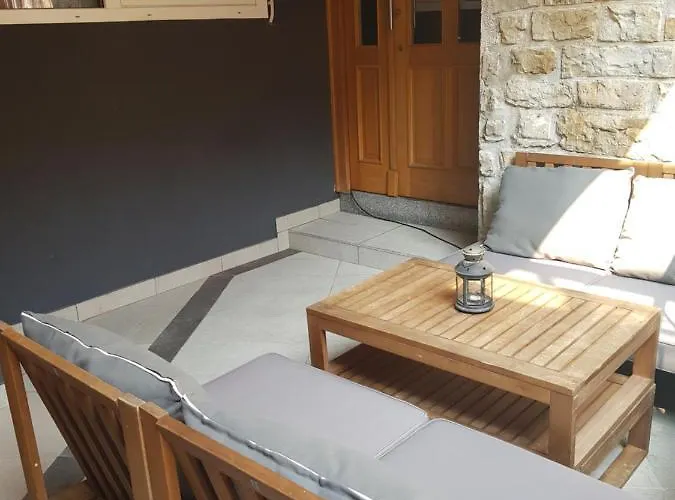 A Place To Remember In * 皮兰